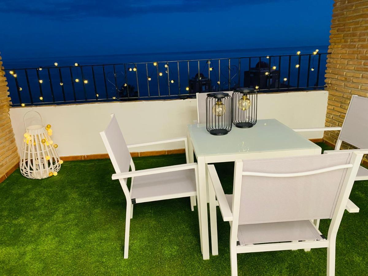 Jardines De Adnania En Marina Del Con Vistas Al Mar Apartamento *